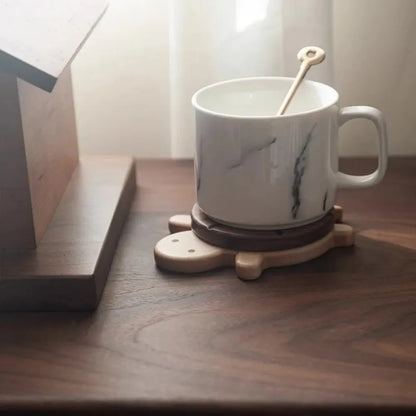 Eco-Friendly Wooden Tableware